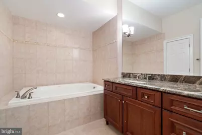 10400 Hunters Valley Road, Vienna, VA 22181 - Photo 82