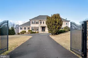 10400 Hunters Valley Rd, Vienna, VA 22181 - Photo 100