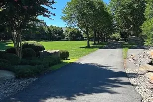 9619 Georgetown Pike, Great Falls, VA 22066 - Photo 6