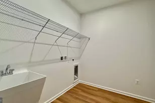 2623 River Birch Rd, Herndon, VA 20171 - Photo 8