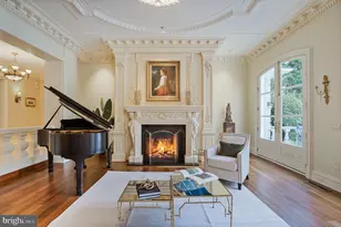 8023 Georgetown Pike, McLean, VA 22102 - Photo 10