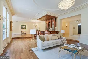 8023 Georgetown Pike, McLean, VA 22102 - Photo 12