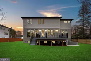 501 Yeonas Dr SW, Vienna, VA 22180 - Photo 72