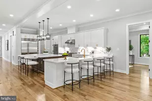 501 Yeonas Dr SW, Vienna, VA 22180 - Photo 18