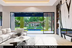 908 NE Fairway Dr NE, Vienna, VA 22180 - Photo 10