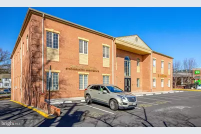 746 Walker Road #26, Great Falls, VA 22066 - Photo 52