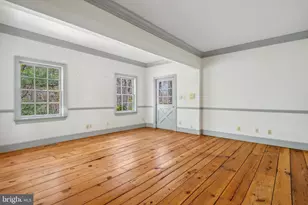 121 Yarnick Rd, Great Falls, VA 22066 - Photo 34