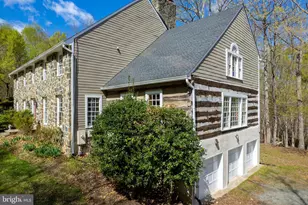 121 Yarnick Rd, Great Falls, VA 22066 - Photo 96