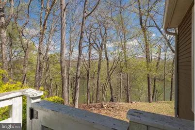121 Yarnick Road, Great Falls, VA 22066 - Photo 22