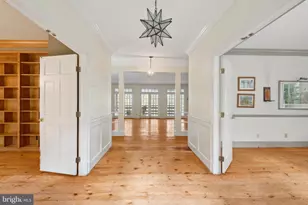 121 Yarnick Rd, Great Falls, VA 22066 - Photo 6