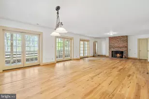 121 Yarnick Rd, Great Falls, VA 22066 - Photo 50