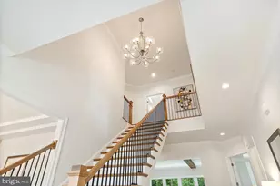 3006 Weber Pl, Oakton, VA 22124 - Photo 12