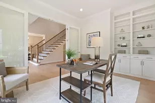 3006 Weber Pl, Oakton, VA 22124 - Photo 8