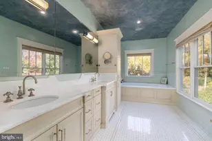 833 Herbert Springs Rd, Alexandria, VA 22308 - Photo 20