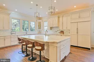 833 Herbert Springs Rd, Alexandria, VA 22308 - Photo 10