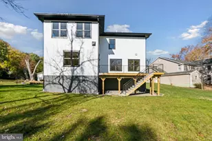 6640 Cardinal Ln, Annandale, VA 22003 - Photo 34