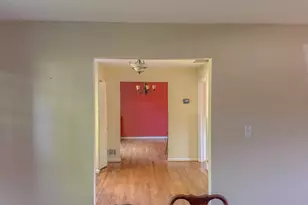 8647 Braddock Ave, Alexandria, VA 22309 - Photo 12