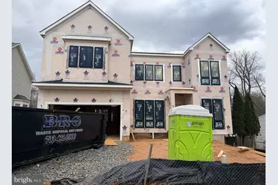 1110 Hillcrest Drive SW, Vienna, VA 22180 - Photo 4