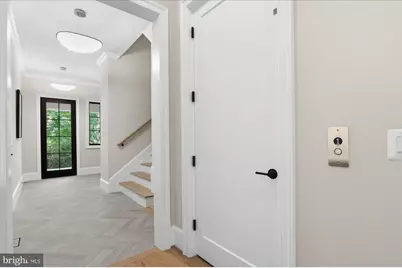 8912 Gallant Green Drive, McLean, VA 22102 - Photo 40