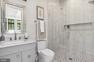 8912 Gallant Green Dr, McLean, VA 22102 - Photo 18