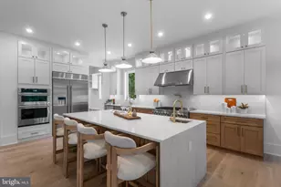 3418 Arnold Ln, Falls Church, VA 22042 - Photo 16