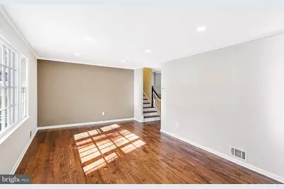 6606 Huntsman Boulevard, Springfield, VA 22152 - Photo 8