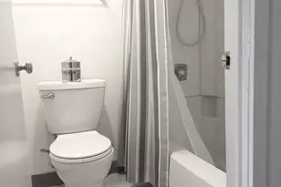 8360 Greensboro Dr, McLean, VA 22102 - Photo 32