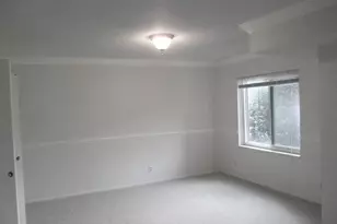 8360 Greensboro Dr, McLean, VA 22102 - Photo 18