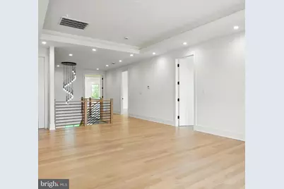 103 Saint Andrews Drive NE, Vienna, VA 22180 - Photo 10