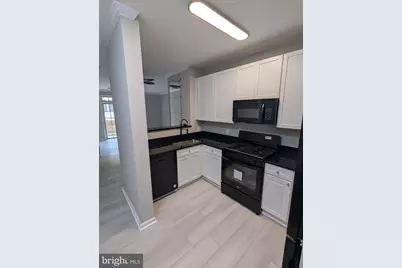 8183 Carnegie Hall Court #209, Vienna, VA 22180 - Photo 22