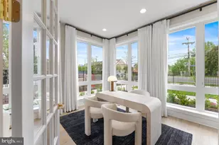 1624 Chain Bridge Rd, McLean, VA 22101 - Photo 2