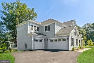 11632 Pine Tree Dr, Fairfax, VA 22033 - Photo 2