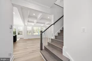 8757 Southern Oaks Pl, Lorton, VA 22079 - Photo 10