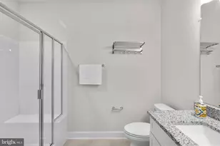 2960 Vaden Dr, Fairfax, VA 22031 - Photo 32