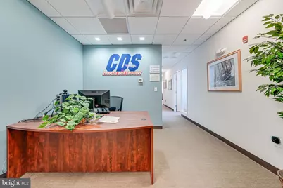 7115 Leesburg Pike #317, Falls Church, VA 22043 - Photo 2