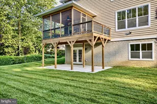 7313 Byrneley Ln, Annandale, VA 22003 - Photo 38