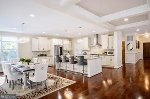 7313 Byrneley Ln, Annandale, VA 22003 - Photo 8