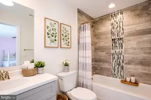 7313 Byrneley Ln, Annandale, VA 22003 - Photo 22