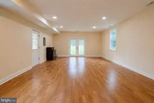 7313 Byrneley Ln, Annandale, VA 22003 - Photo 42