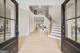 390 Still Pond Run, Great Falls, VA 22066 - Photo 2