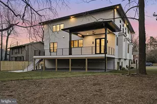 2202 Grayson Pl, Falls Church, VA 22043 - Photo 10