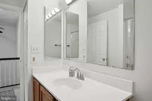 14617 Woodspring Ct, Centreville, VA 20120 - Photo 28