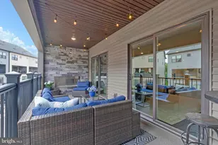 13240 Lake Woodland Way, Herndon, VA 20171 - Photo 14