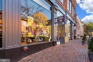 7984 Audubon Ave, Alexandria, VA 22306 - Photo 36