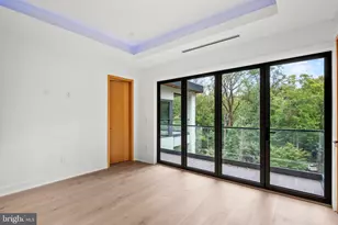 1205 Crest Ln, McLean, VA 22101 - Photo 32