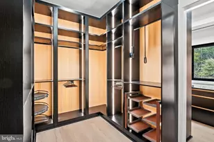 1205 Crest Ln, McLean, VA 22101 - Photo 26