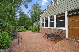 8536 Aponi Rd, Vienna, VA 22180 - Photo 38