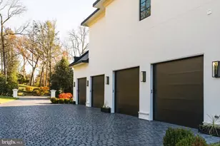 1102 Chain Bridge Rd, McLean, VA 22101 - Photo 48