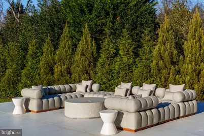 1102 Chain Bridge Road, McLean, VA 22101 - Photo 16