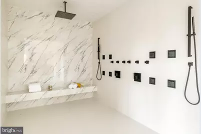 1102 Chain Bridge Road, McLean, VA 22101 - Photo 34